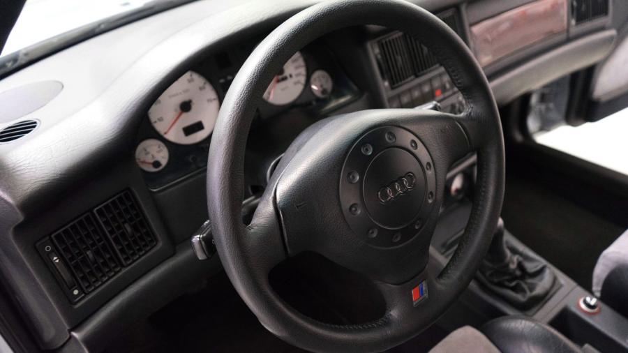 Панель приборов Audi RS2 (8C, B4) 1994 года  (EU) (фото 72 из 150)